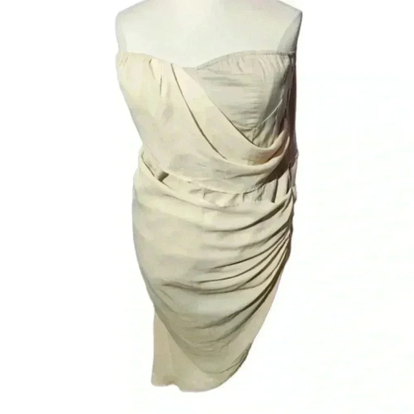 Pretty Little Thing Cream Chiffon Drape Bodycon Dress Size 20 - Picture 1 of 8